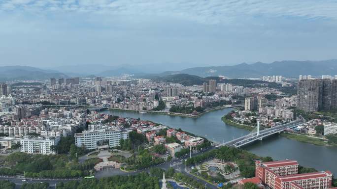 厦门同安区航拍银湖大桥城市风光河流溪流