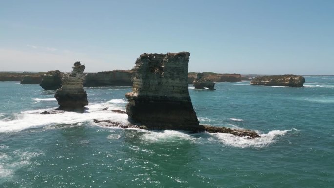 澳大利亚维多利亚州大洋路坎贝尔港国家公园岛屿湾的美丽全景