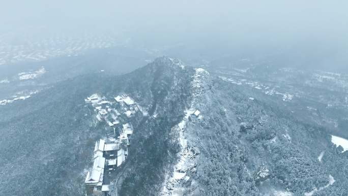 济南千佛山雪景