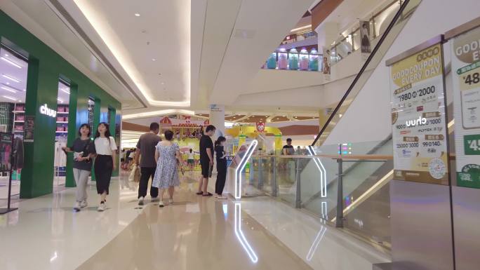 商场逛街购物人群人流空镜头视频素材9