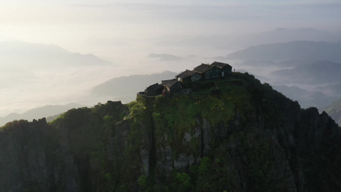 湖南邵阳高登山千年石头古石庙航拍