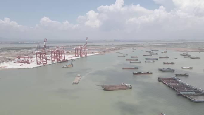 【4K】建设中的广州南沙港航拍港口基建
