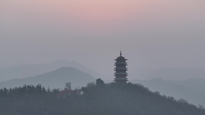 航拍襄阳古隆中风景区隆中山腾龙阁冬天风光