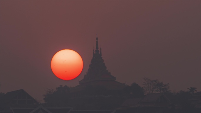 瑞丽傣王宫日出