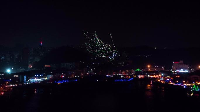 龙年跨年无人机灯光表演祝福语航拍