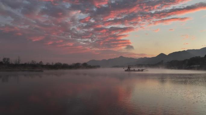 唯美朝霞水雾中江南水乡美景4k视频素材