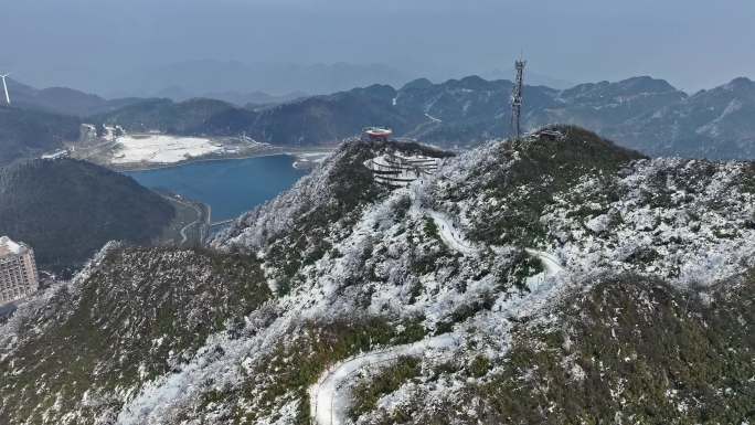 重庆武隆仙女山蓝天湖森林自然雪景航拍