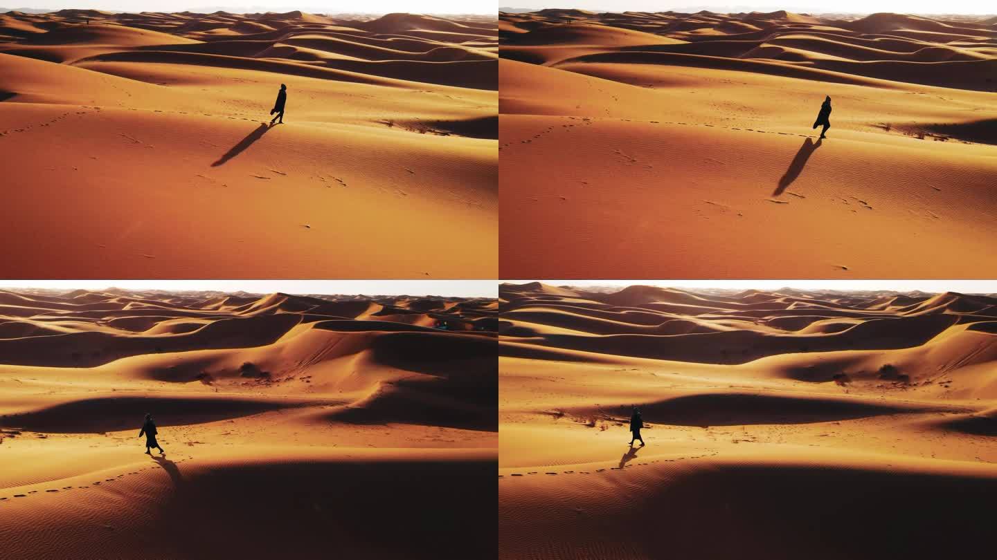 行走于沙漠感受地球的浩瀚无垠和生命的脆弱