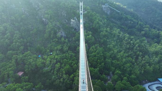 汕尾铜鼎山旅游区玻璃桥航拍