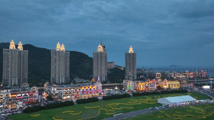 夏季大连市星海广场啤酒节航拍