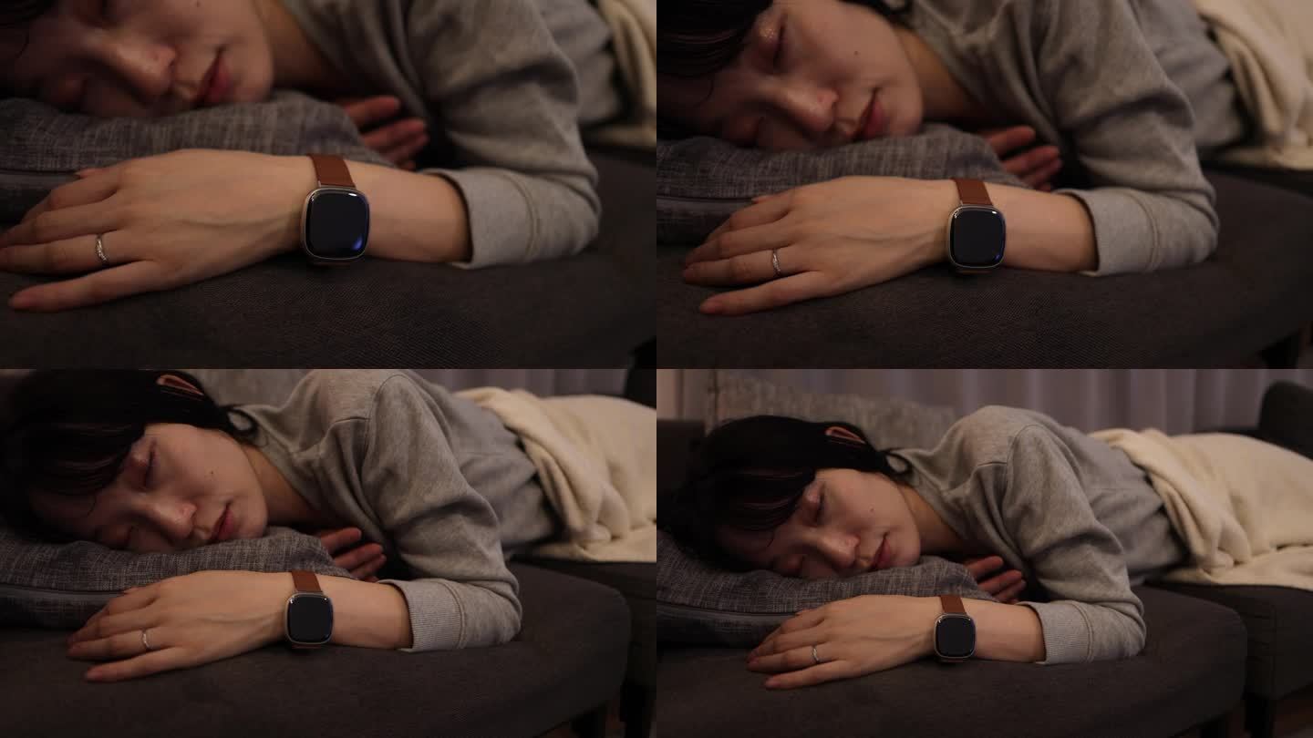 女性睡觉时戴智能手表进行睡眠管理——放大画面