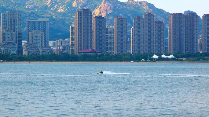 青岛星光岛游艇 青岛度假 海上摩托艇