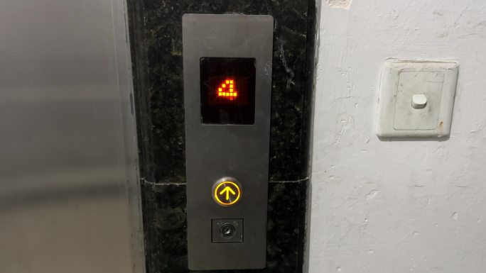4K原创 数字显示 上下电梯