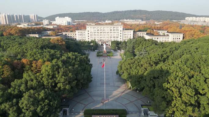 华中科技大学南大门航拍风景