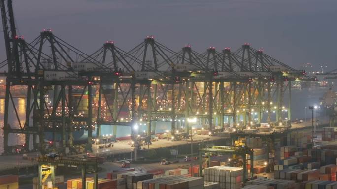 4K航拍天津港口物流装卸7分钟各种角度