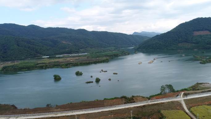 福建武夷山航拍 农村 大山 大河