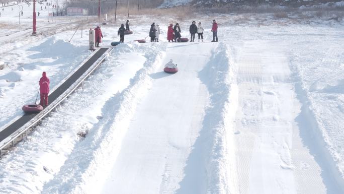 济南卧虎山滑雪场