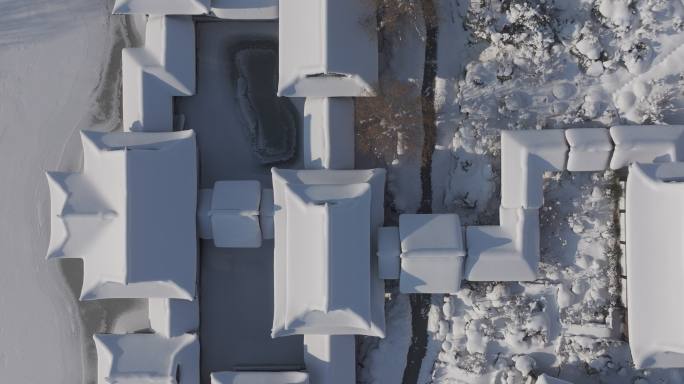 航拍威海市环翠区华夏城景区夏园冬季雪景