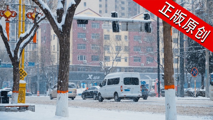 大雪城市下雪街道雪景