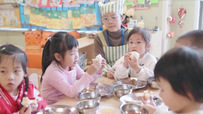 【幼儿园】午餐