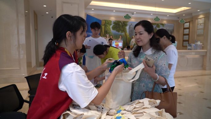 酒水大赛 签到 布场 酒店管理 大学