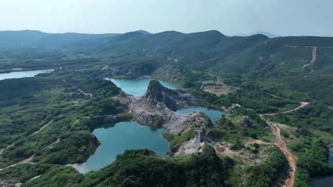 山水矿坑航拍登山攀岩