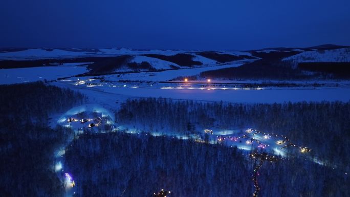 呼伦贝尔冰雪欢乐谷雪夜灯光