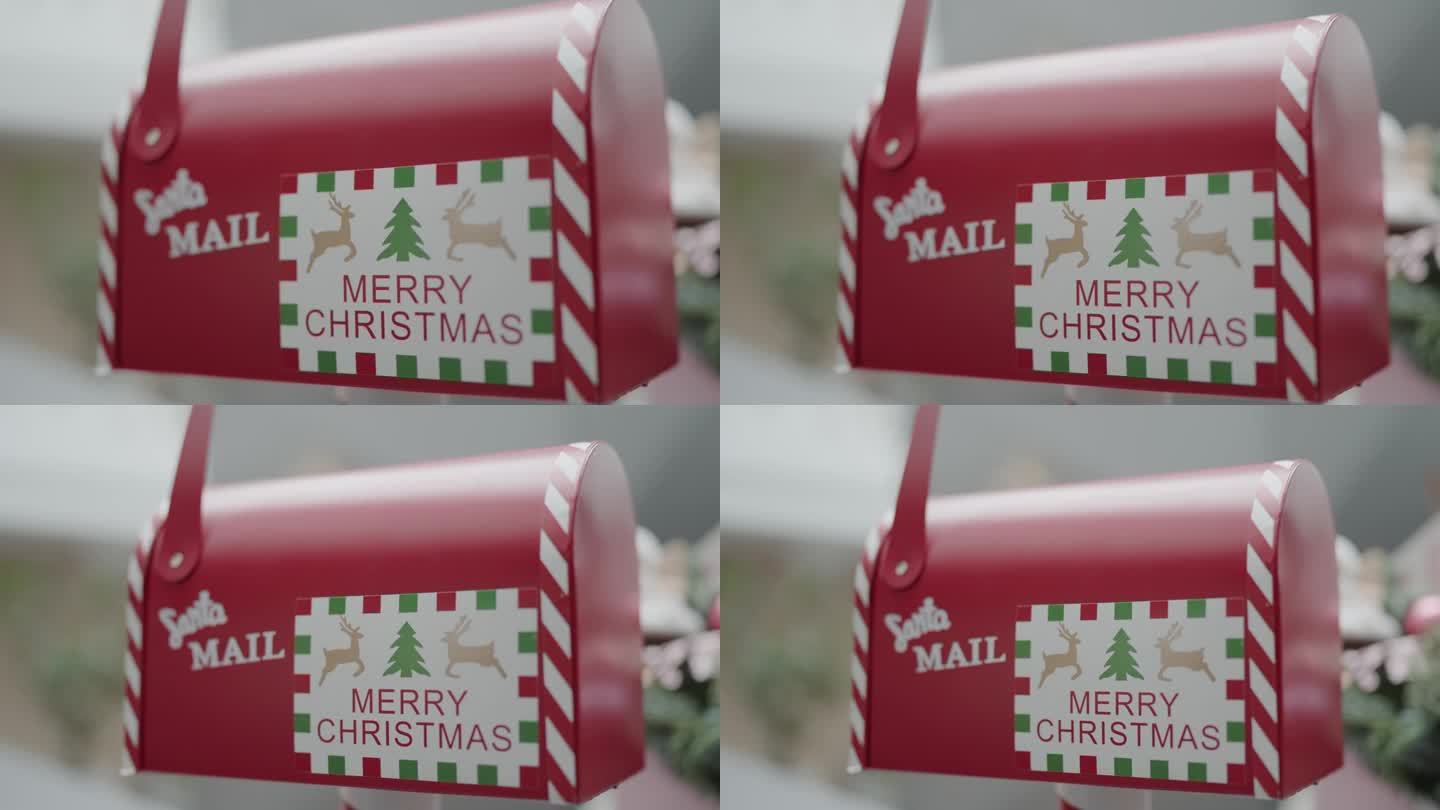圣诞装饰的信箱特写，用来寄信给圣诞老人