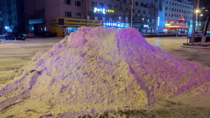 4K原创 雪堆 雪山 堆雪