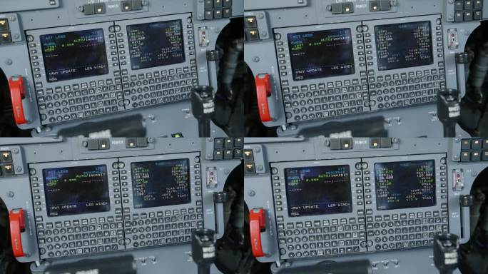飞机控制台显示雷达和导航数据的全彩，主动矩阵屏幕的高级喷气式霍克750