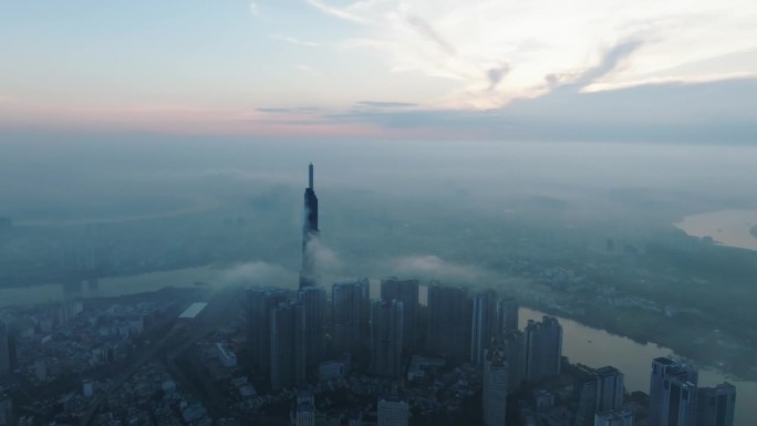 地标81多云日出-西贡胡志明市，越南-鸟瞰图-股票视频