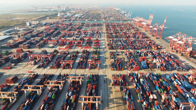 广州南沙港国际贸易物流集装箱航拍