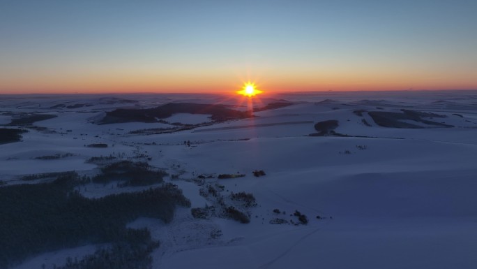 呼伦贝尔冬季自然风景山野夕阳落日余晖