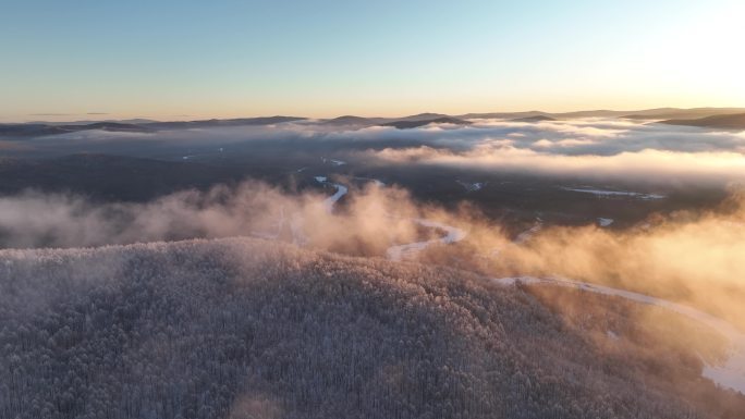 航拍林海雪原冰河云海朝阳