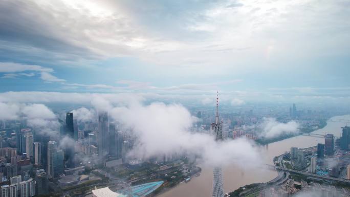 云雾环绕广州塔合集