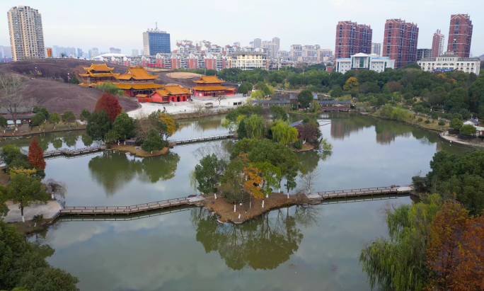 鹰潭月湖岩公园