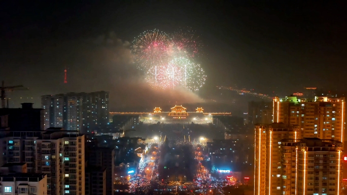 4K航拍新年城市大型焰火