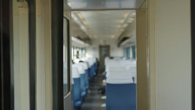 火车空镜头火车室内火车窗外