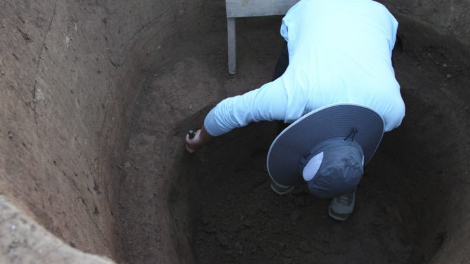 二里头 遗址考古河南洛阳考古现场发掘现场