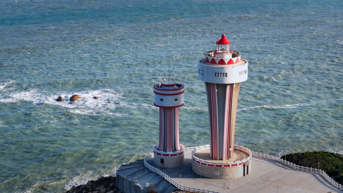 南澳灯塔 大海灯塔 海浪浪花 三囱崖灯塔