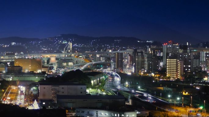 从山顶看北九州的夜景