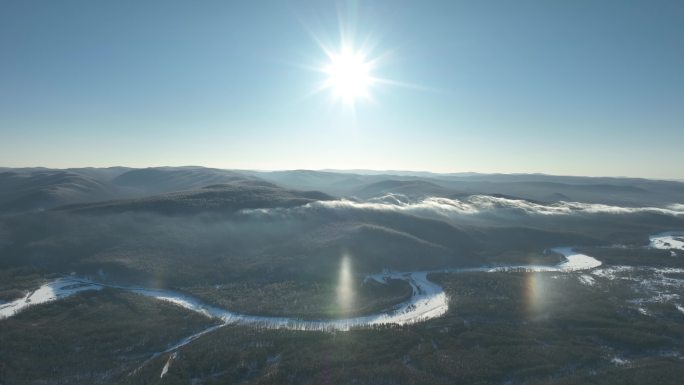 航拍林海雪原日晕