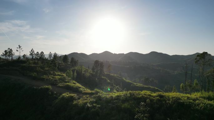 飞跃山体  山坡夕阳  意境黄昏