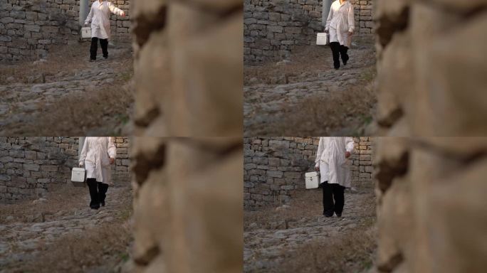 乡村医生 乡村诊所 全民医疗 赤脚医生