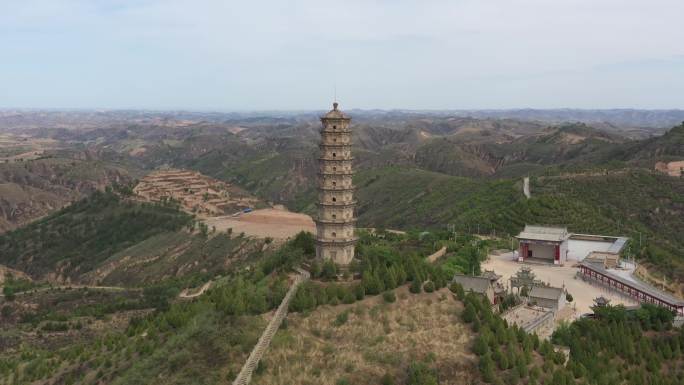 陕北子州县城标志西峰寺航拍