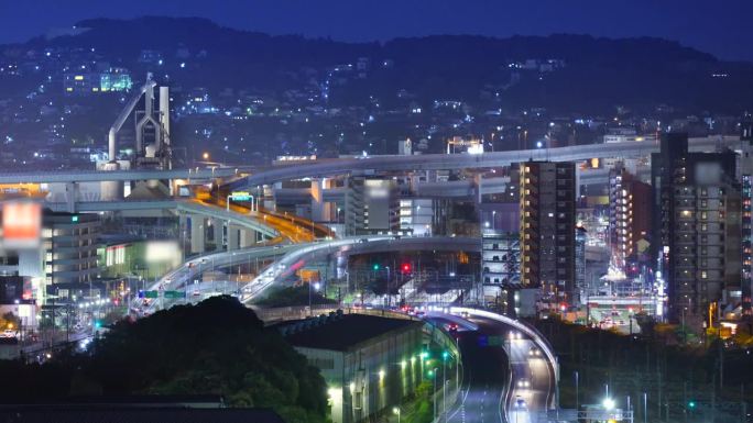 从山顶看北九州的夜景