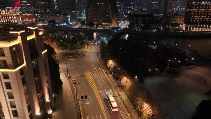上海夜景航拍外滩南京东路黄浦区城市夜晚风