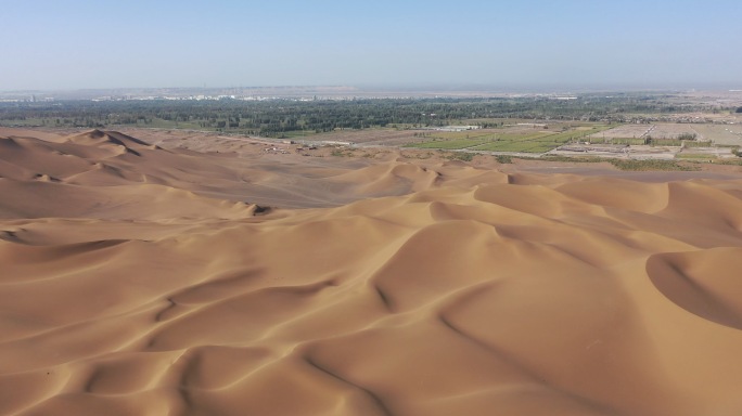 沙漠 新疆库木塔格沙漠  沙漠绿洲 航拍