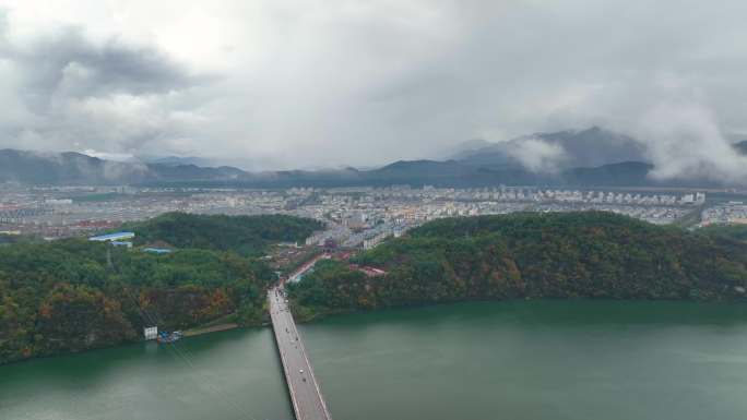 辽宁本溪桓仁满族自治县城市航拍