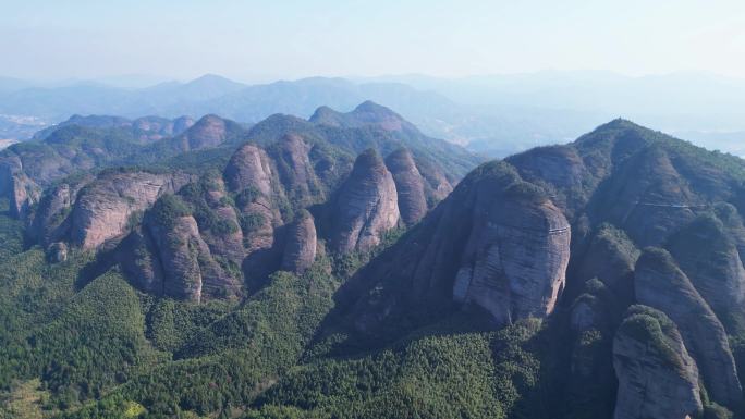 龙南武当山岩石